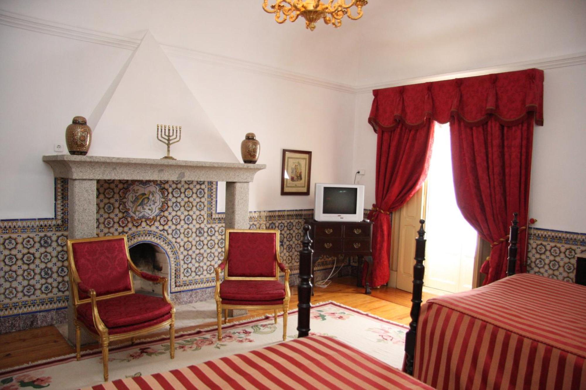 Casa D. Diogo Bed & Breakfast Arraiolos Bagian luar foto